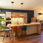 3 Chambres, Premium Avec Fibre, Centre