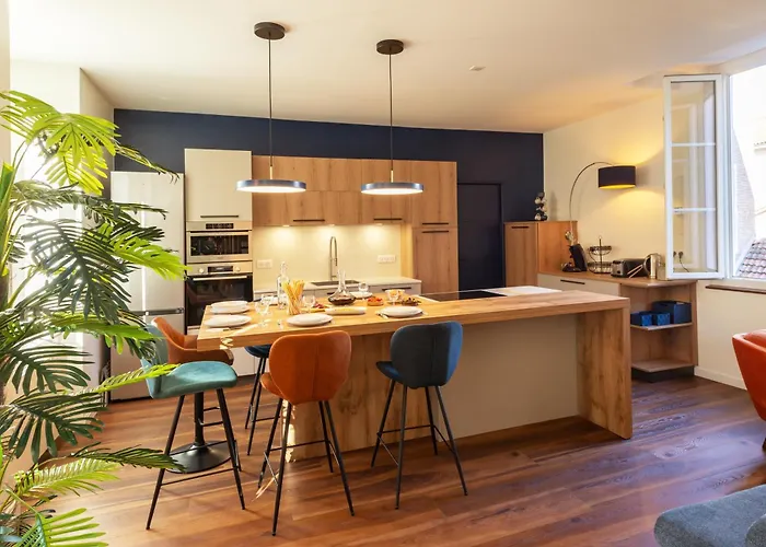 3 Chambres, Premium Avec Fibre, Centre