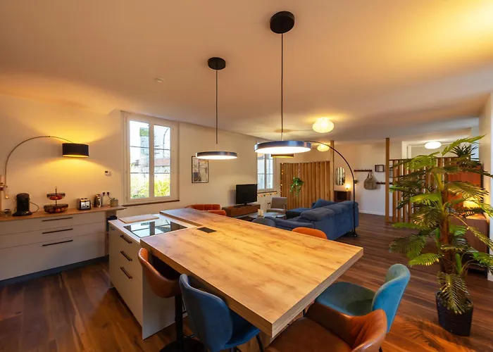 3 Chambres, Premium Avec Fibre, Centre Appartement