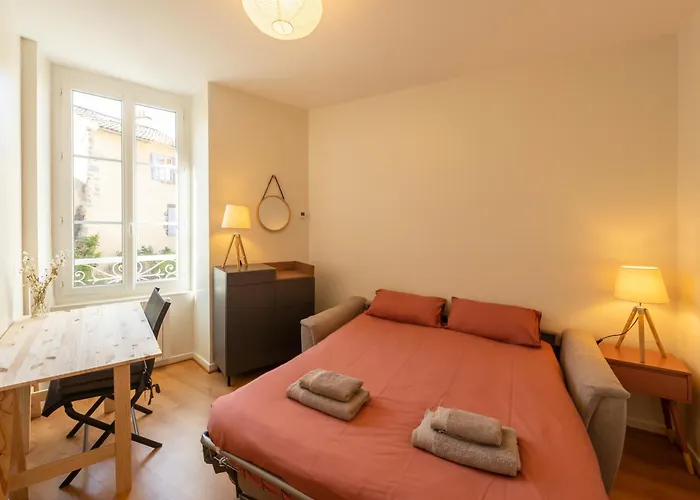 3 Chambres, Premium Avec Fibre, Centre *